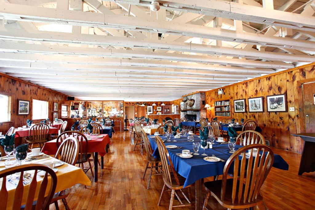 Killarney Mountain Lodge Экстерьер фото
