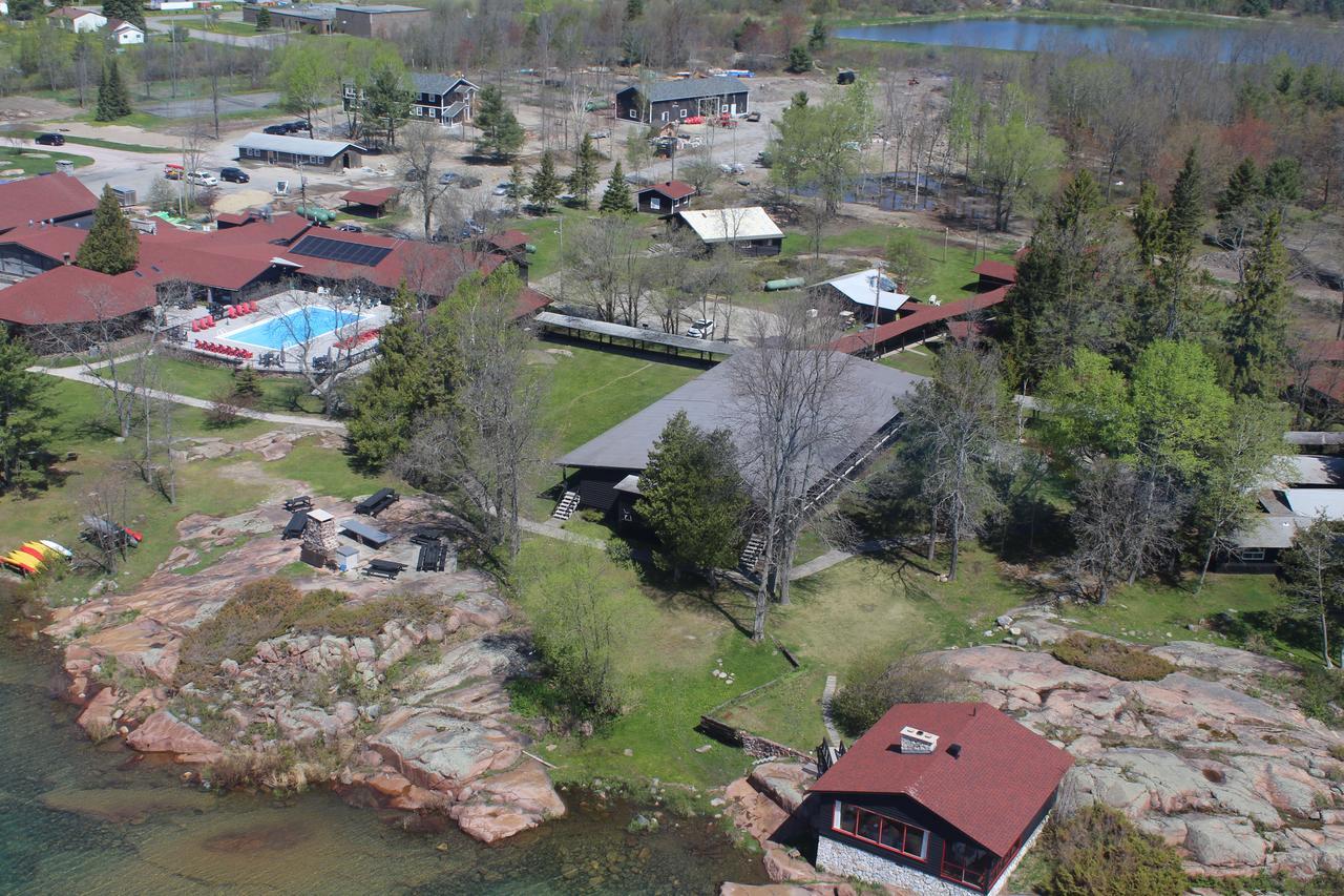 Killarney Mountain Lodge Экстерьер фото