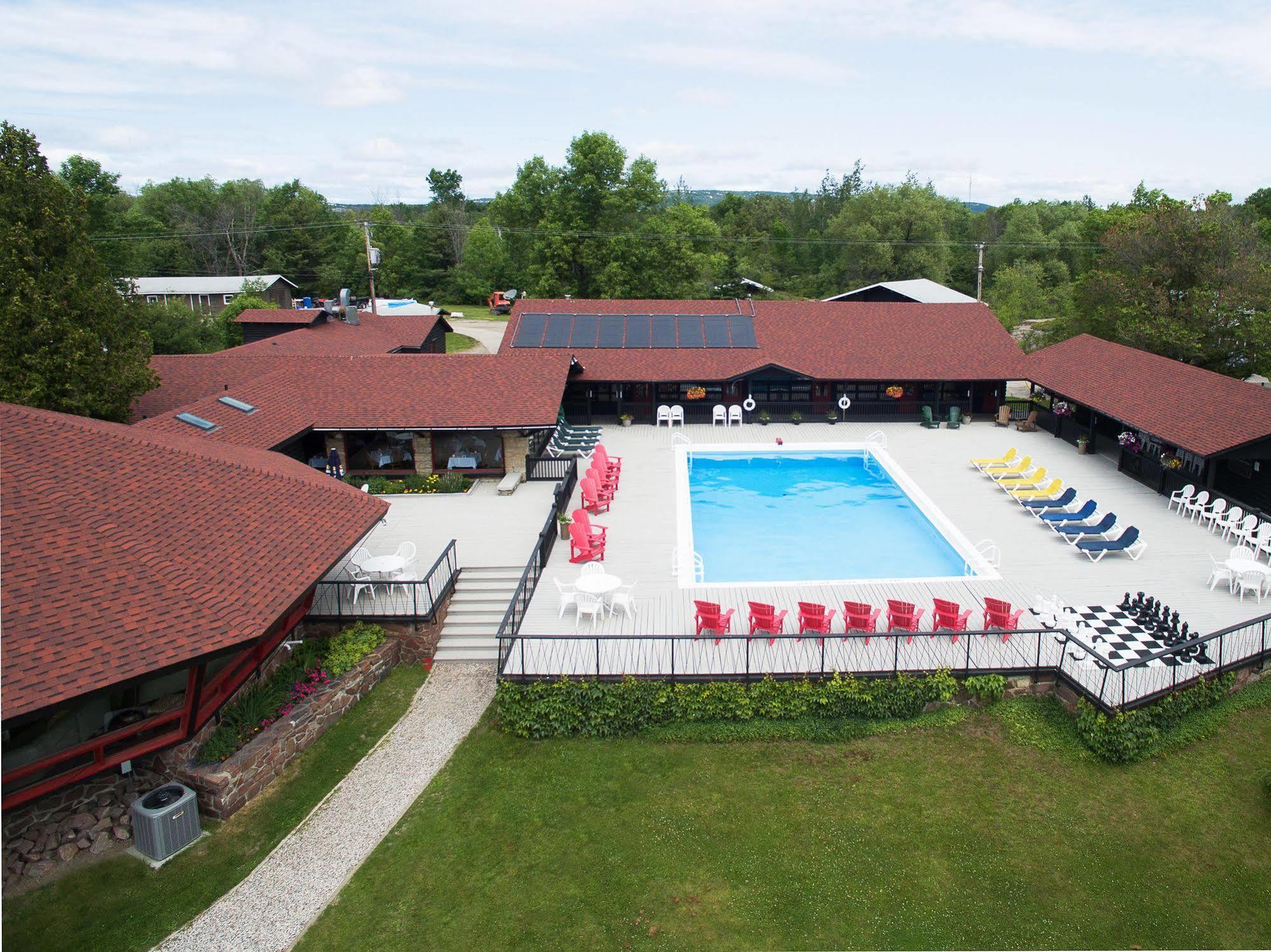 Killarney Mountain Lodge Экстерьер фото